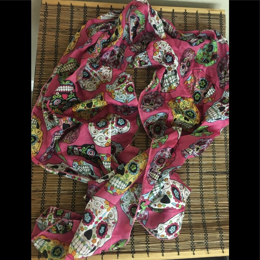 5/$10❤️❤️❤️NEW Skull Scarf Wrap Table Runner! 60”x10” inches